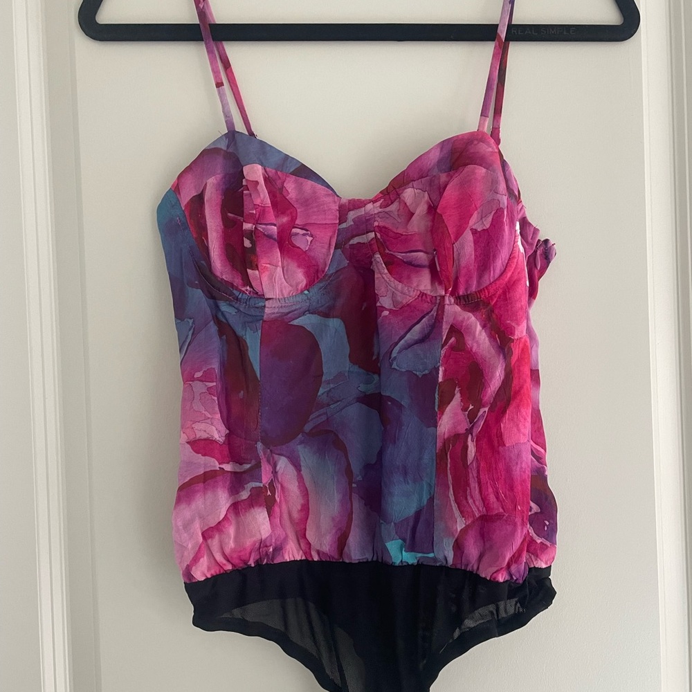 NWT Lulu's Pink and Purple Floral bodysuit